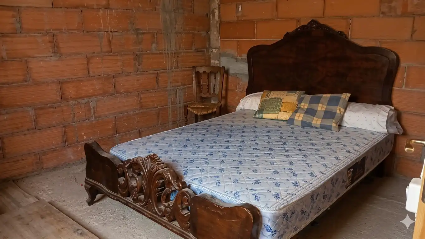 Bedroom of Detached homes for sale in La Codoñera