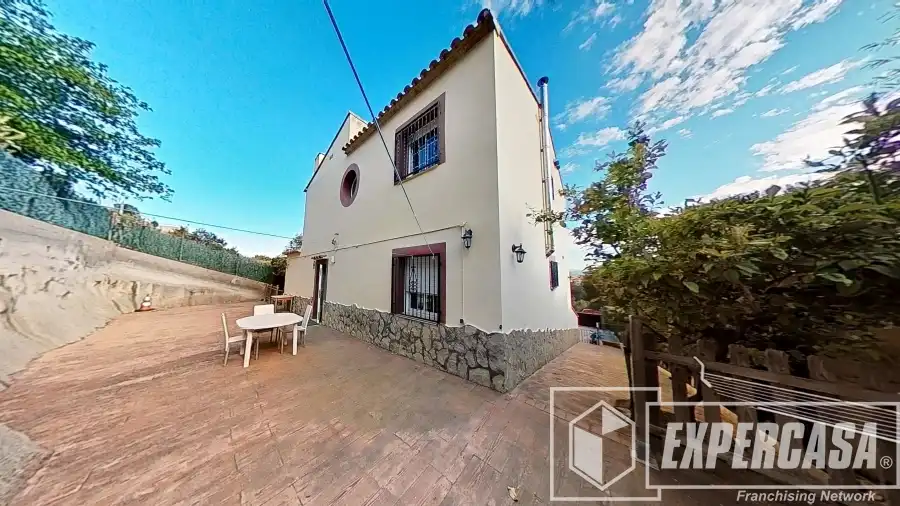 Villa con piscina in vendita a Urbanización LOS LAGOS/ALGINET 1009, imagen 72