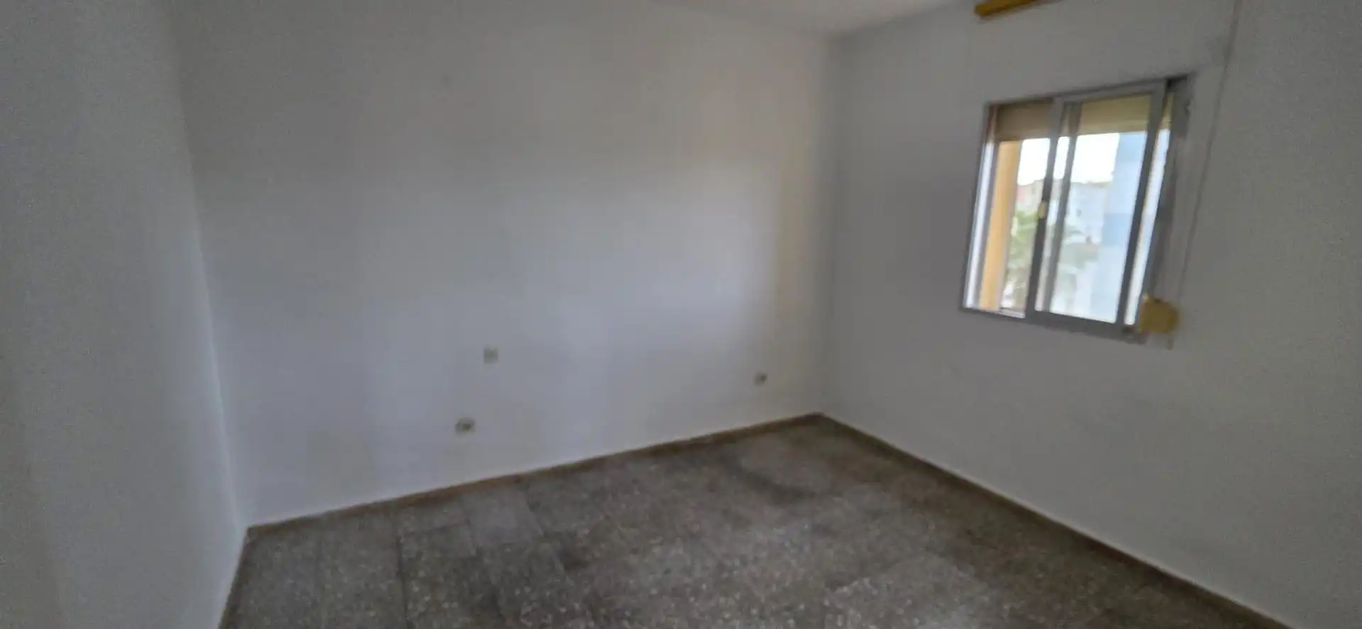 Flat for sale in Algeciras