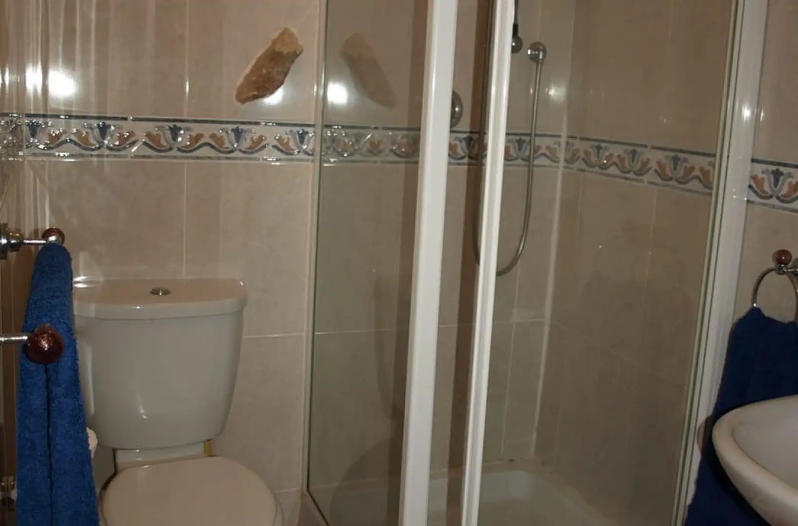 Bany de Casa o xalet en venda en Orihuela amb Aire condicionat, Terrassa i Alarma