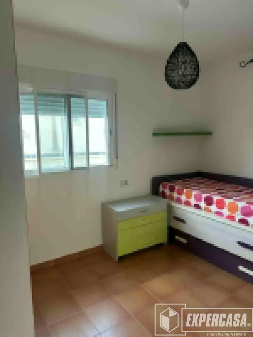Bedroom of Houses for rent in La Pobla de Vallbona  with Air Conditioner, Heating and Terrace