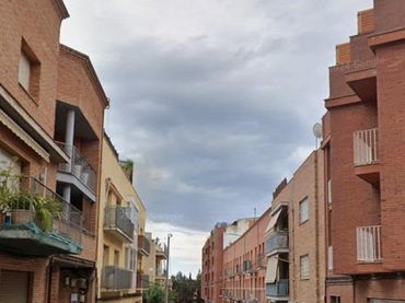 Flat with balcony for sale in MIRO