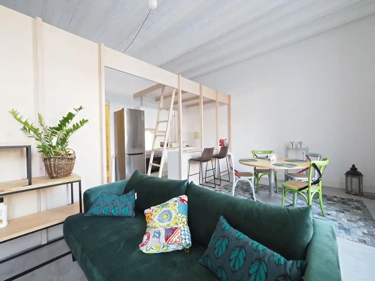 Wohnzimmer von Loft zur Miete in Eixample