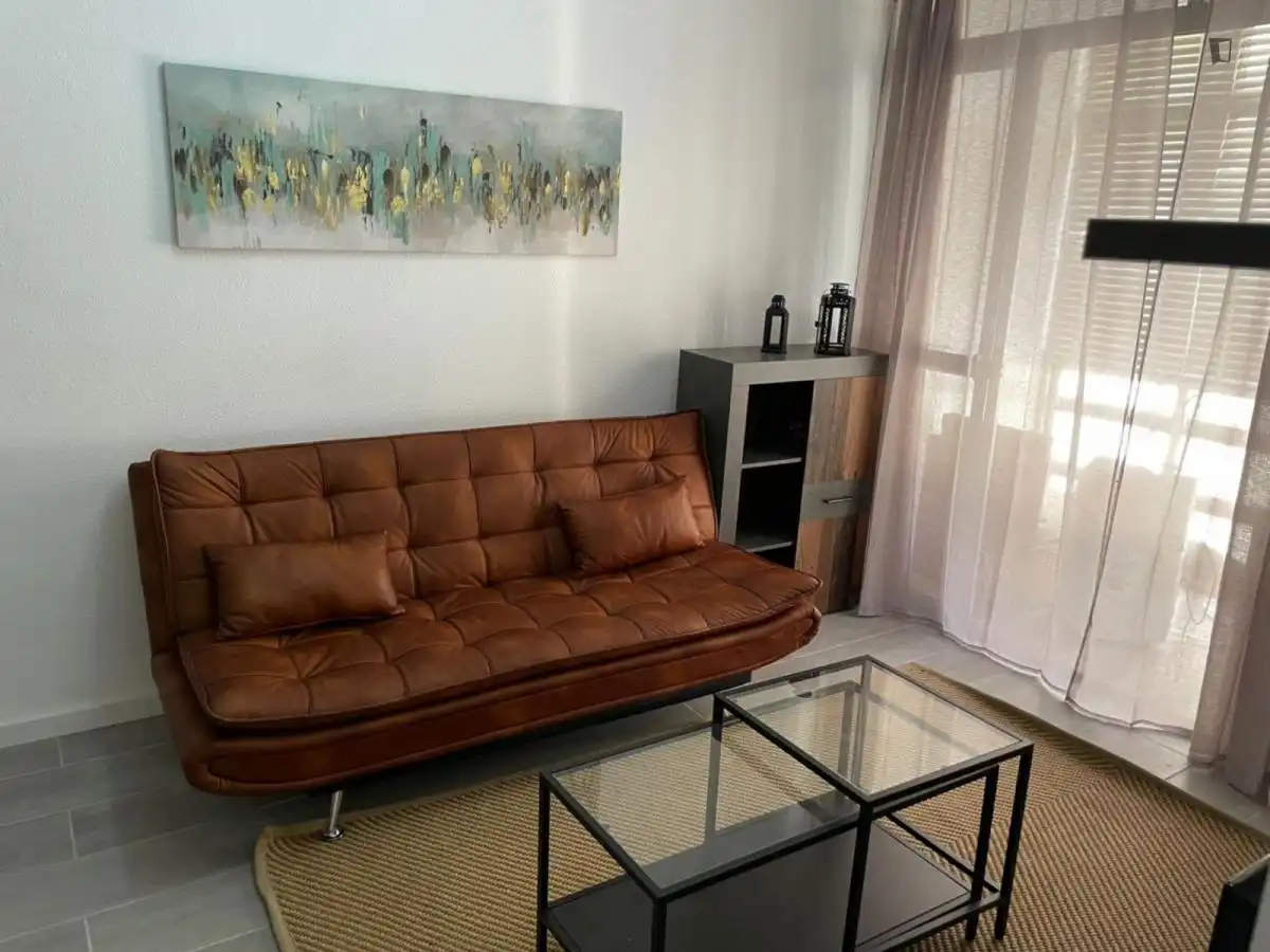 Habitación en El Molinillo - Capuchinos