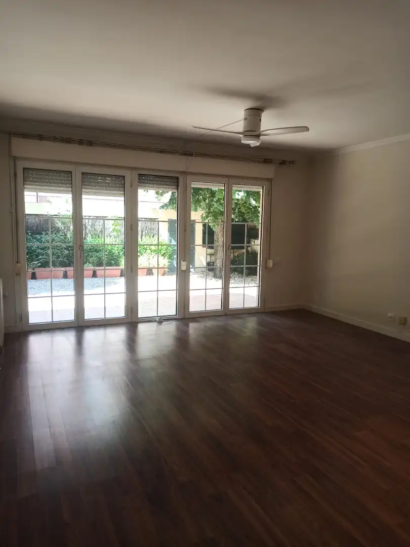 Flat for rent in Carrer d'Abella, Sant Domènec
