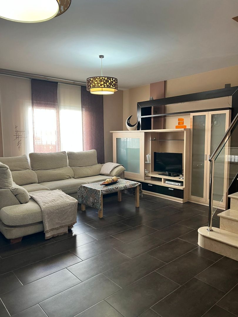 Flat to rent in Calle Mezquita, Coín