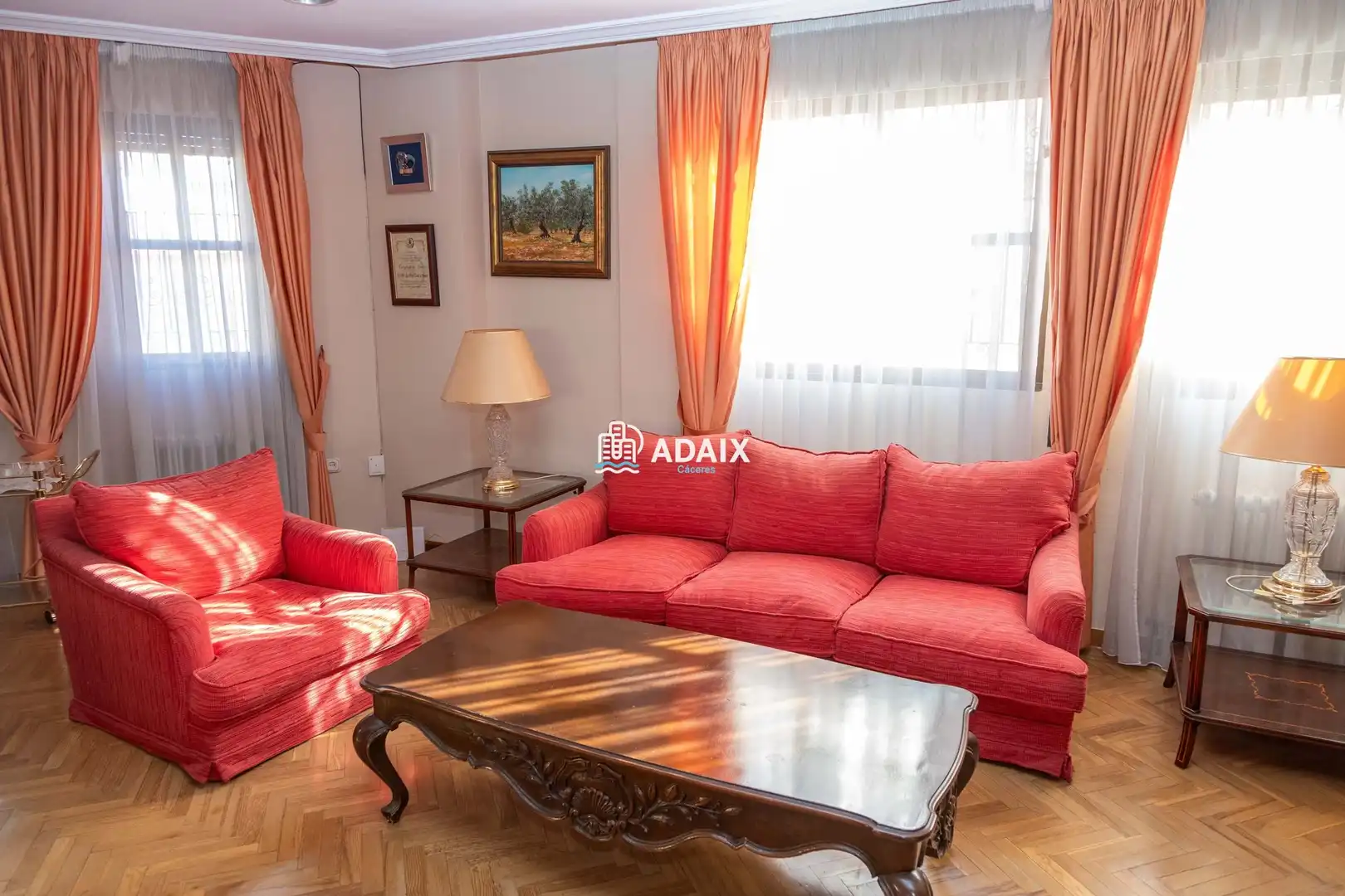 Sala d'estar de Casa adosada en venda en Cáceres amb Aire condicionat, Calefacció i Terrassa