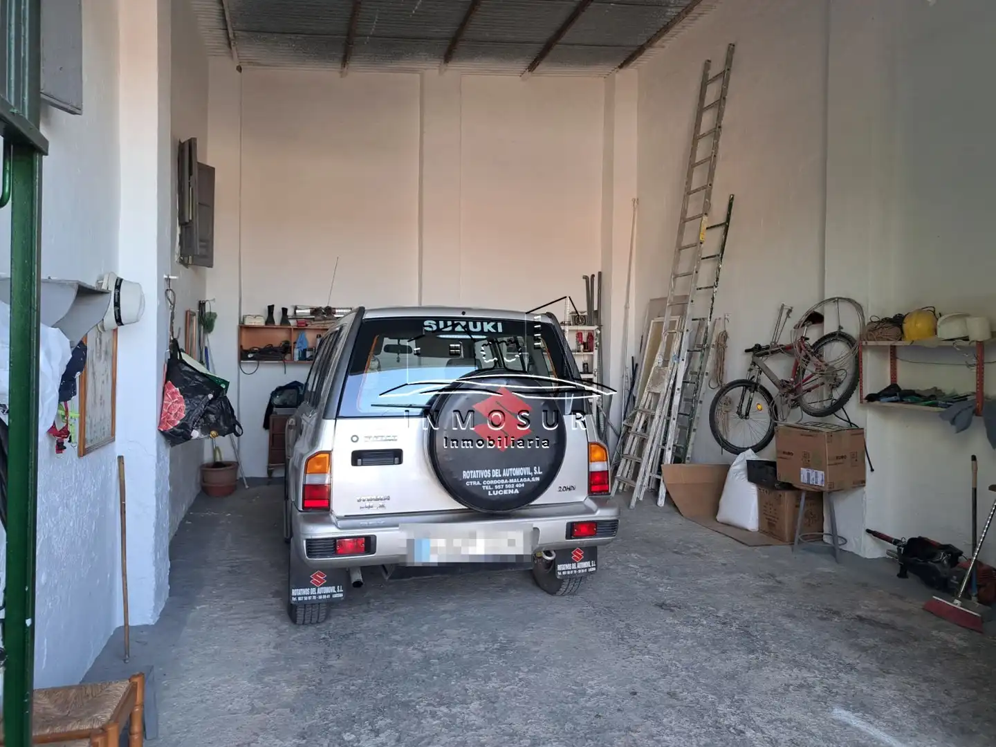 Parking de Nave industrial en venta en Lucena