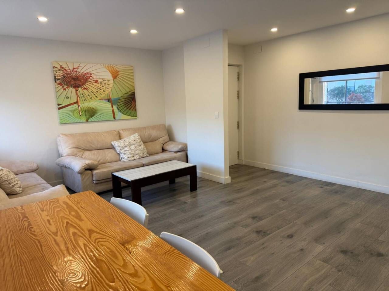 Sala d'estar de Pis en venda en  Albacete Capital amb Calefacció, Terrassa i Moblat