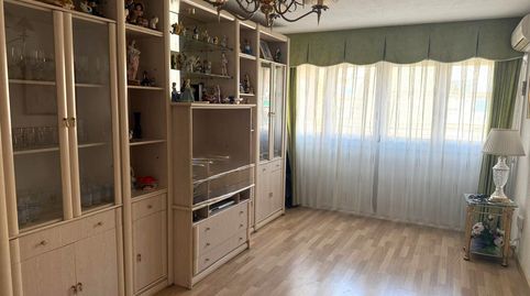 Foto 4 de Piso en venta en Calle del Ampurdán, Zarzaquemada, Leganés