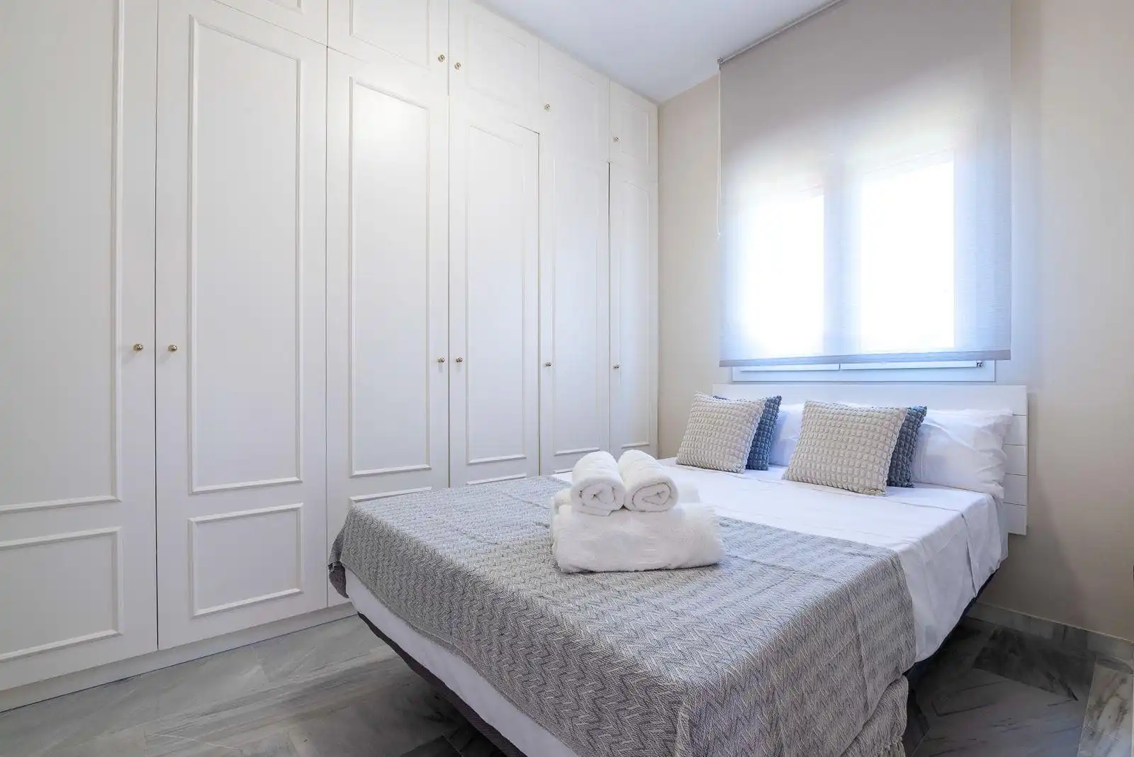 Habitación de Casa adosada en venta en Marbella con Aire acondicionado, Calefacción y Jardín privado