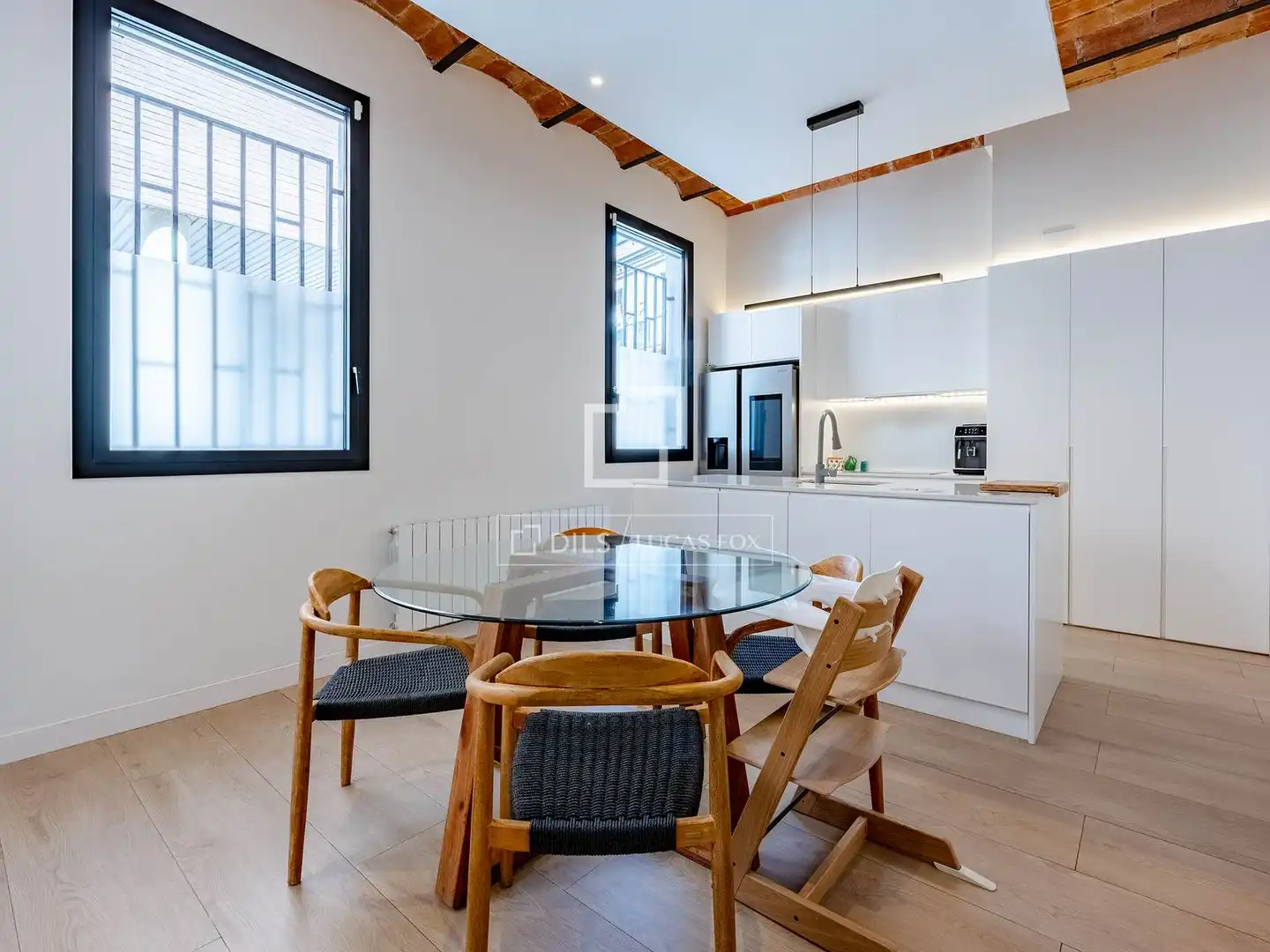 Esszimmer von Haus oder Chalet zum Verkauf in Cornellà de Llobregat mit Klimaanlage, Terrasse und Balkon