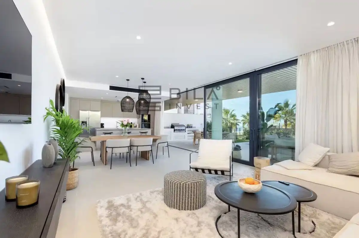Living room of Flat for sale in Fuengirola  with Air Conditioner, Terrace and Storage room