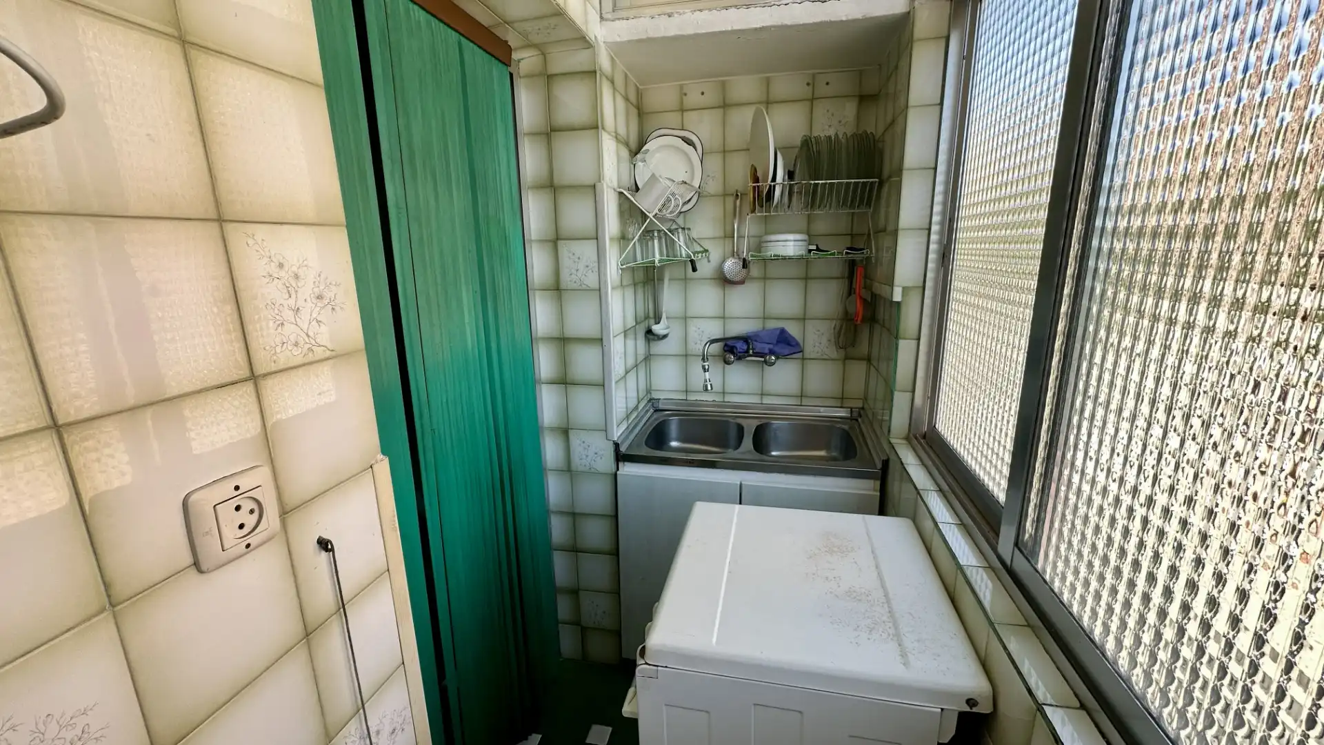 Cuina de Pis en venda en Fuenlabrada amb Terrassa, Moblat i Forn