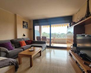 Living room of Flat for sale in Masquefa  with Heating, Terrace and Oven