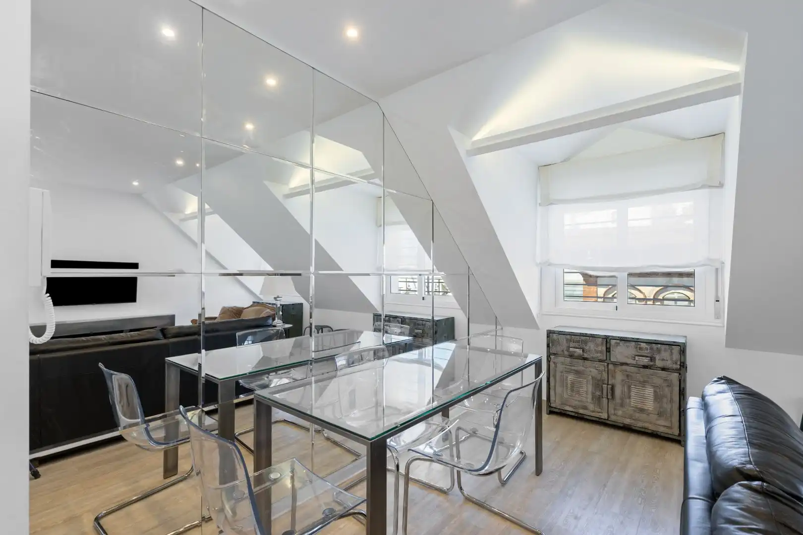 Comedor de Ático en venta en Sevilla con Aire acondicionado y Amueblado
