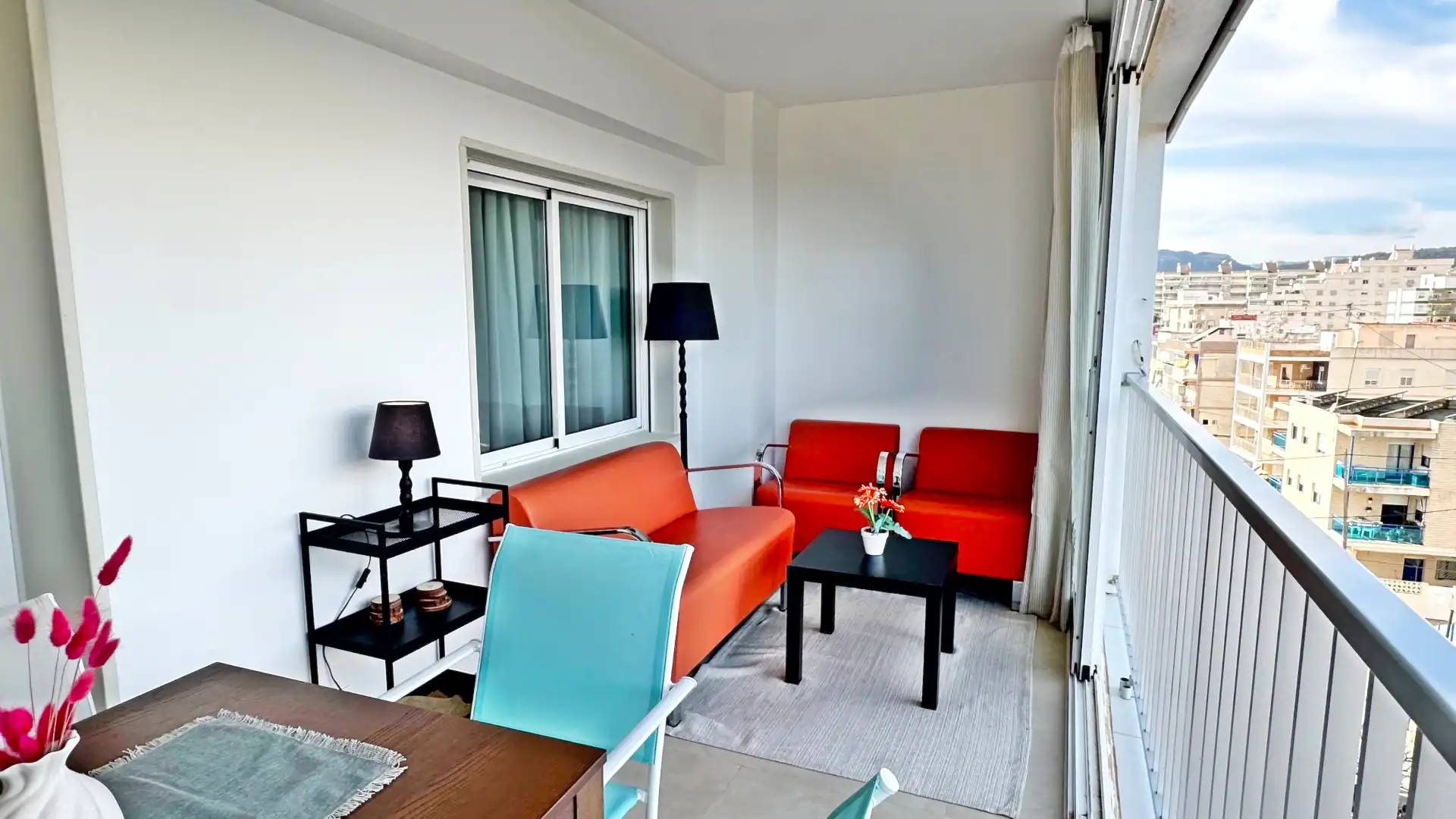Sala d'estar de Apartament de lloguer en Gandia amb Aire condicionat, Calefacció i Moblat