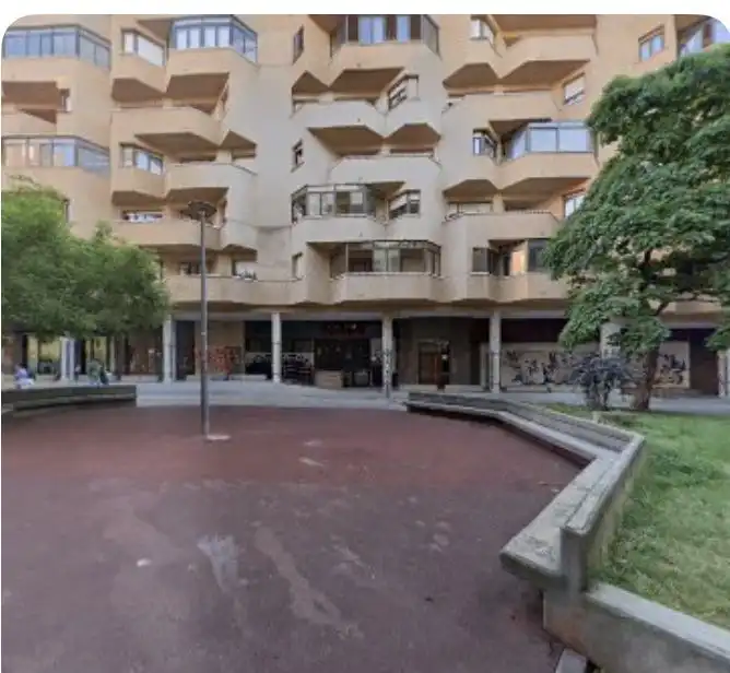 Exterior view of Flat for rent in Vitoria - Gasteiz  with Heating, Parquet flooring and Furnished