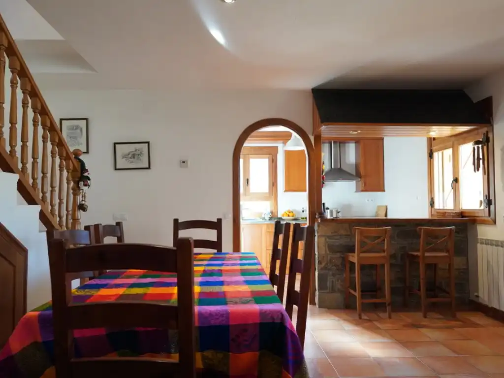 Houses for sale in Barrio San Pedro, Gistaín