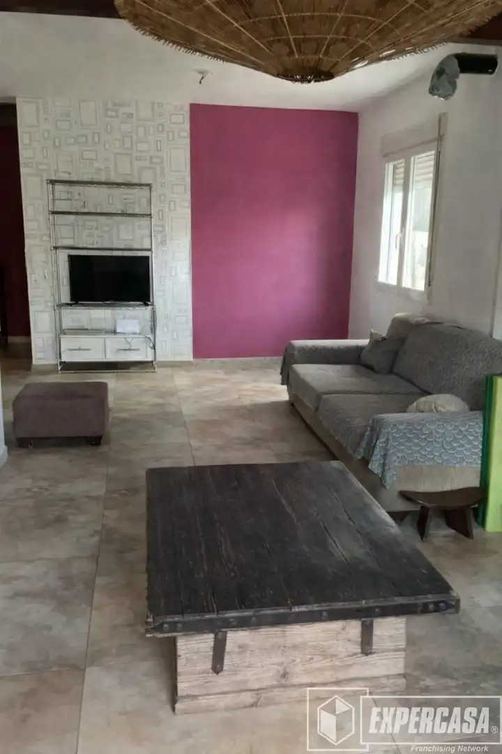 Sala de estar de Casa o chalet en venta en Olocau con Calefacción, Terraza y Piscina