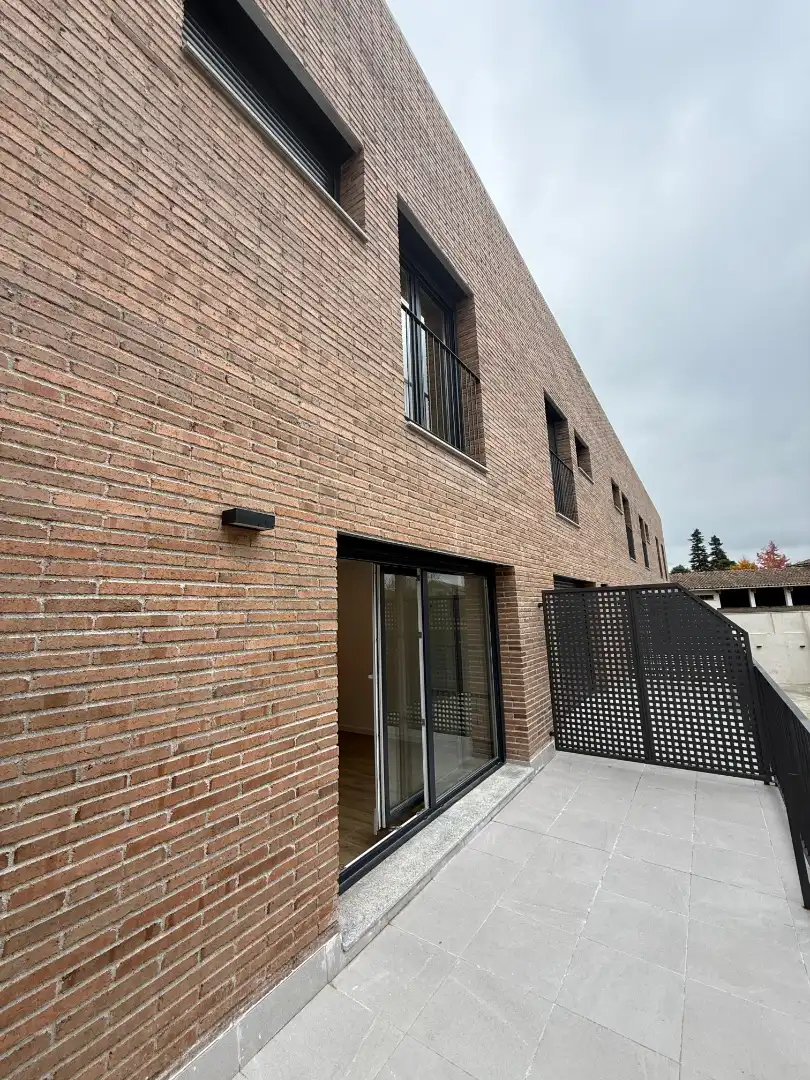 Casa adosada de lloguer a Plaça Sant Fortià, Torelló