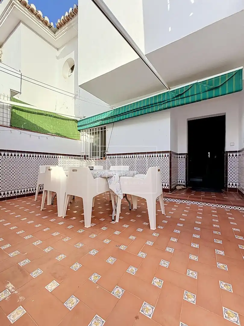 Terrassa de Casa adosada en venda en La Zubia amb Aire condicionat, Calefacció i Jardí privat