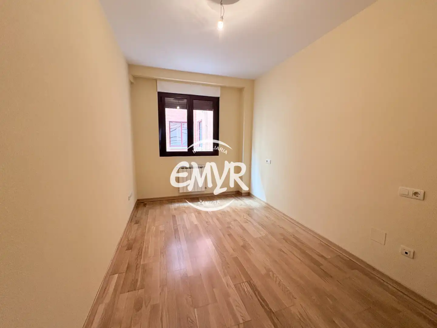 Bedroom of Flat for sale in Zamora Capital   with Heating, Parquet flooring and Terrace