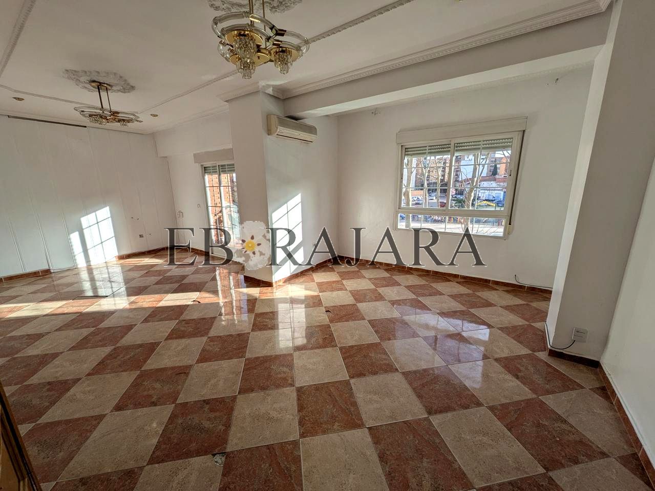 Vista exterior de Piso en venta en Talavera de la Reina con Terraza