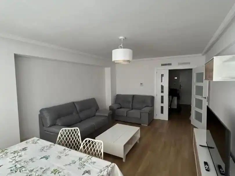 Wohnzimmer von Wohnung zur Miete in Centro