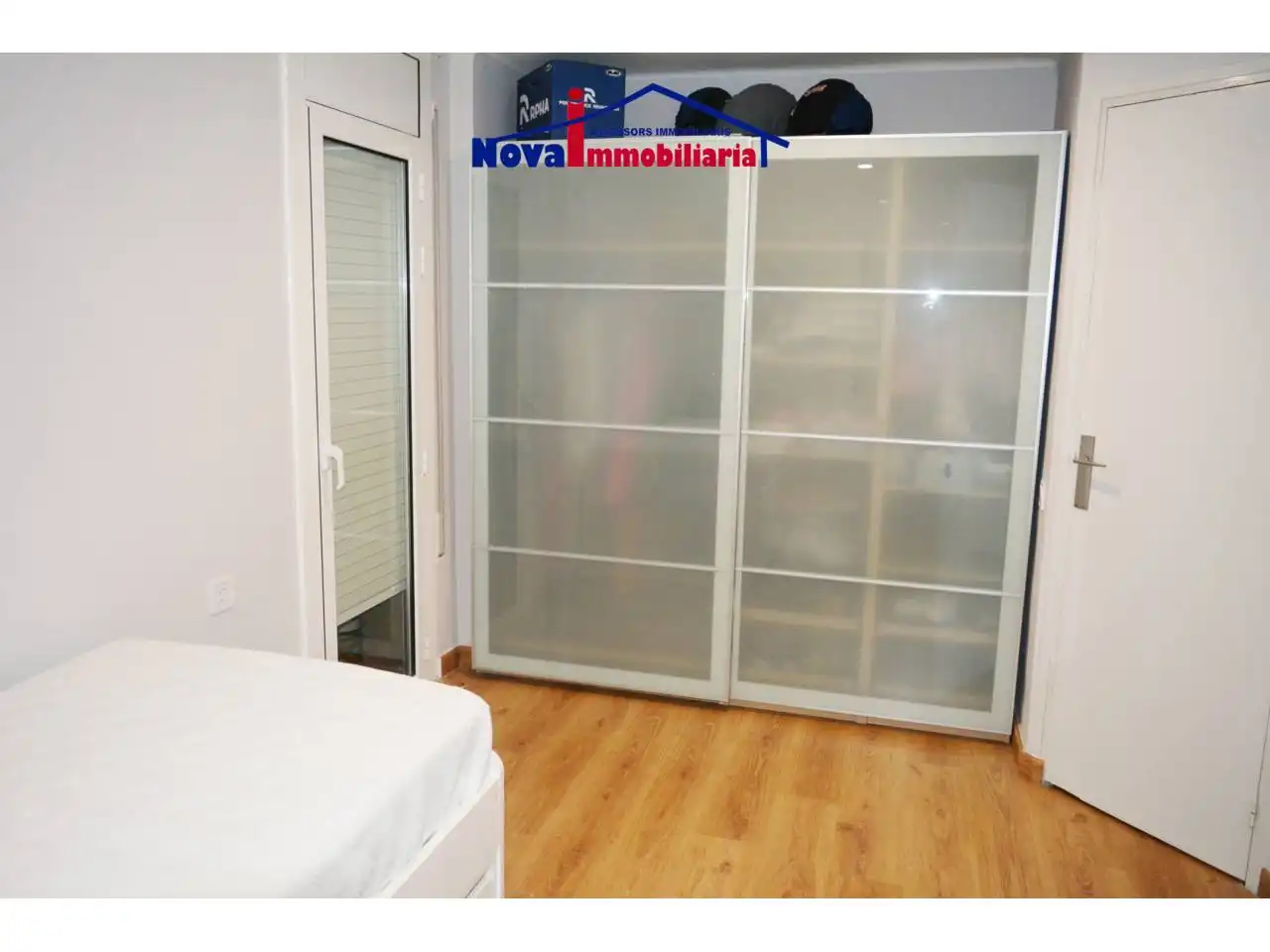 Bedroom of Flat for sale in Viladecans  with Parquet flooring, Furnished and Balcony