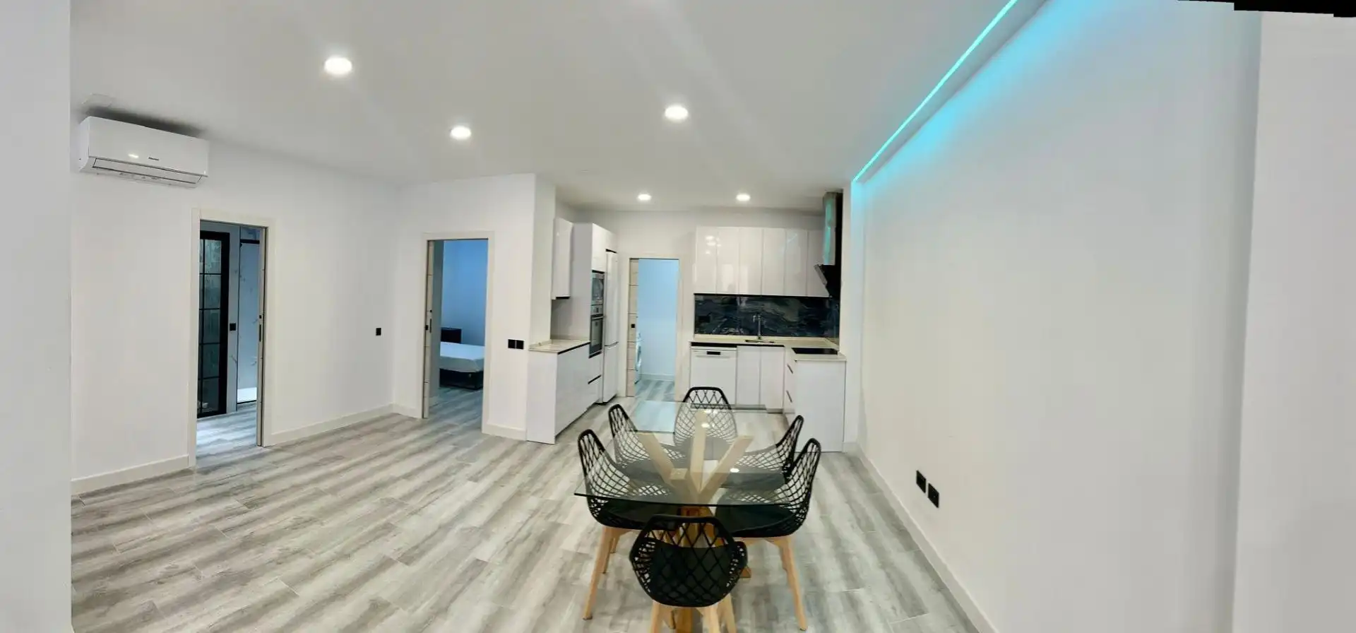 Piso en venta en La Caleta - La Viña