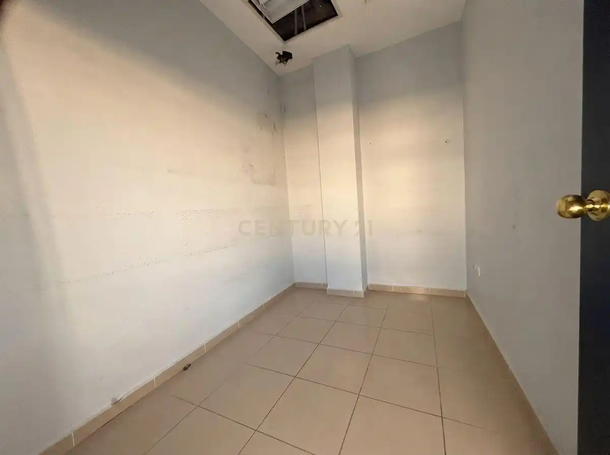 Local comercial en venda a Ruta de la Plata, imagen 10