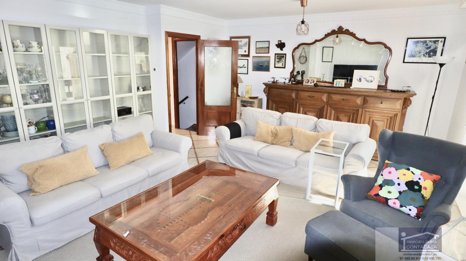 Houses for sale in El Mirador