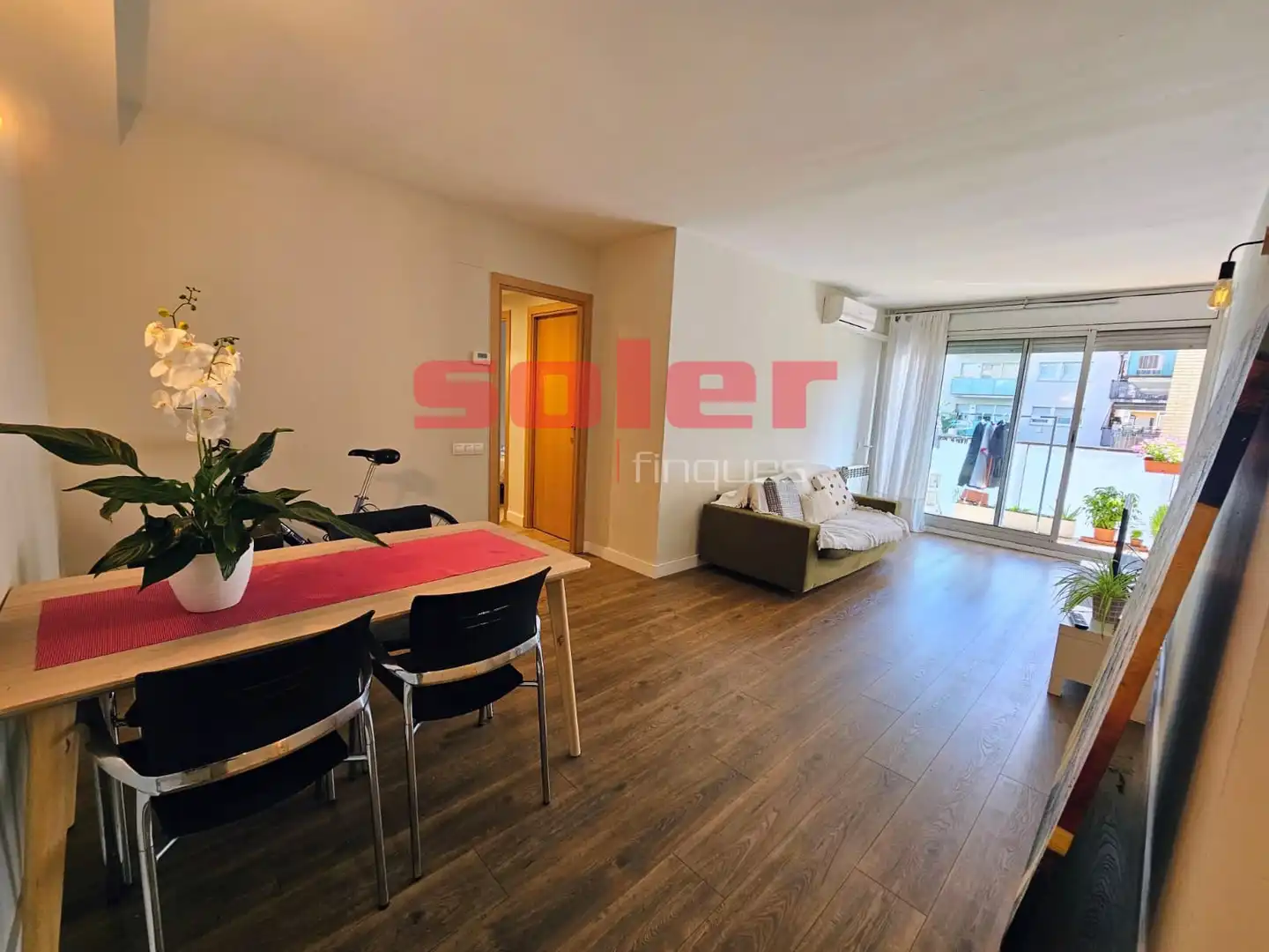 Wohnung zum Verkauf in Centre