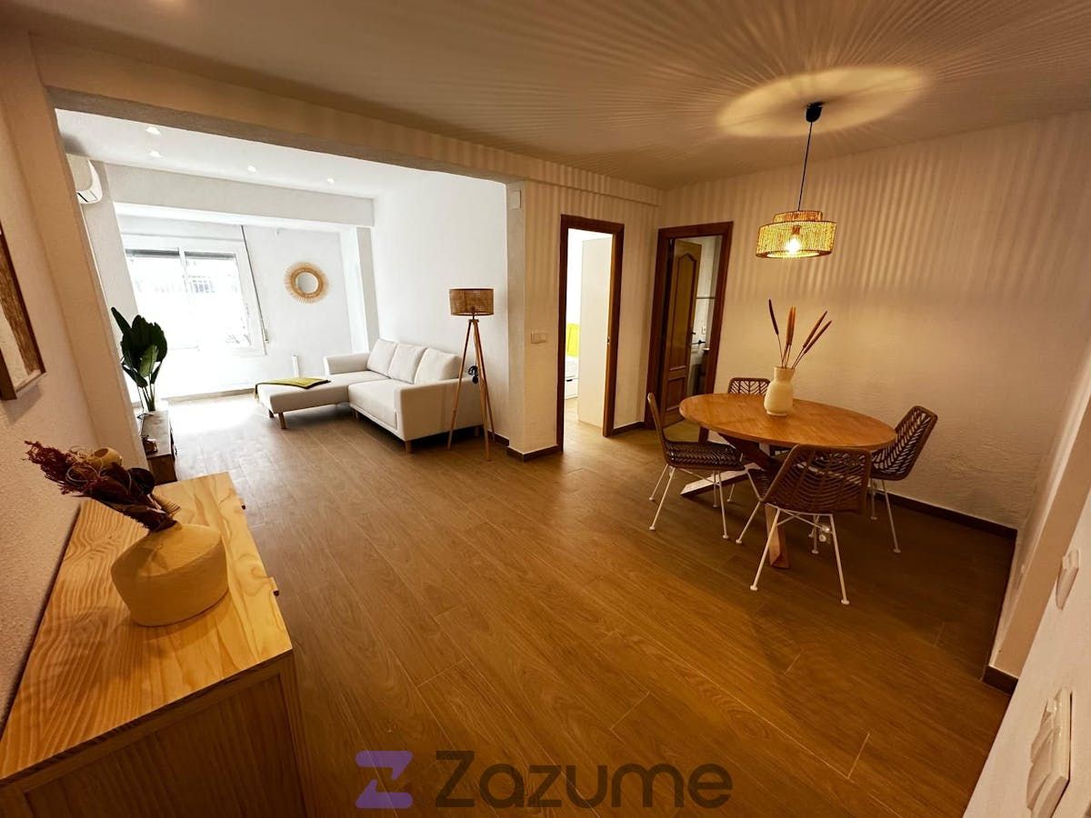 Apartment to rent in Av. de Aguilera, Benalúa