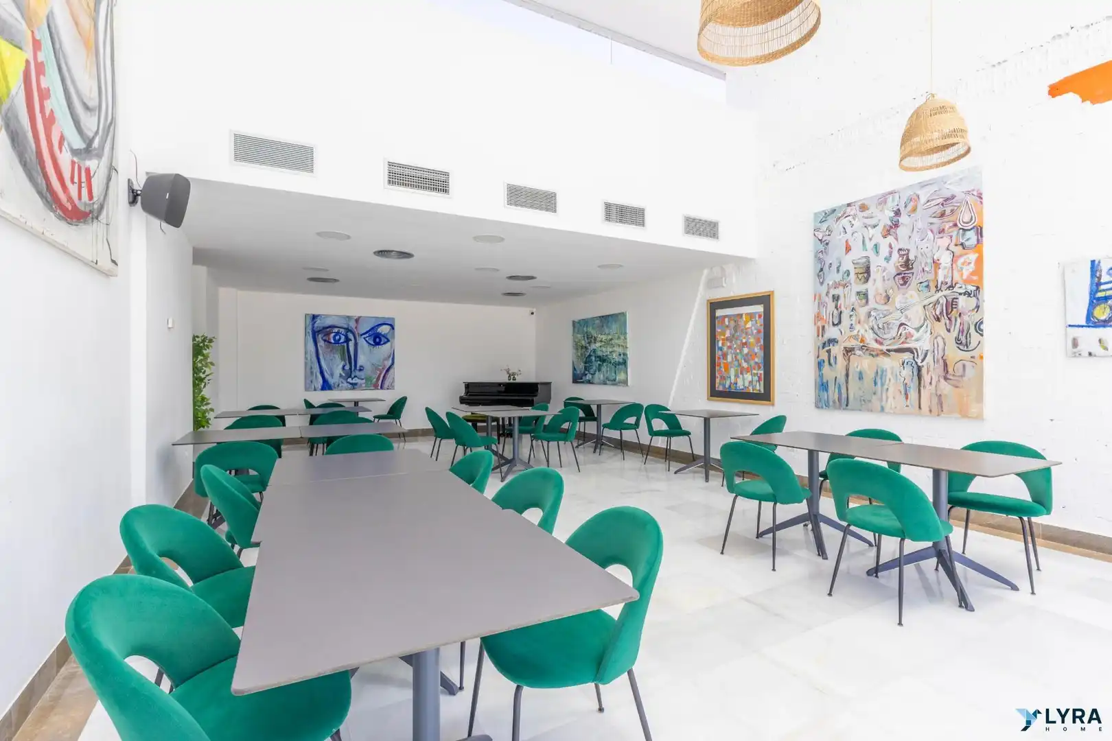 Residencial en venta en Calle Romero, Bollullos de la Mitación
