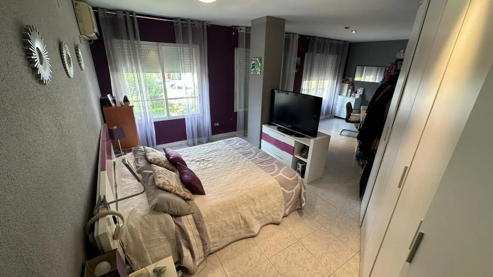 Schlafzimmer von Wohnungen zum Verkauf in Castellón de la Plana / Castelló de la Plana mit Abstellraum, Möbliert und Balkon