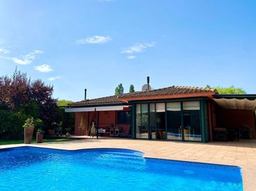 Maison avec piscine à vendre à Navata