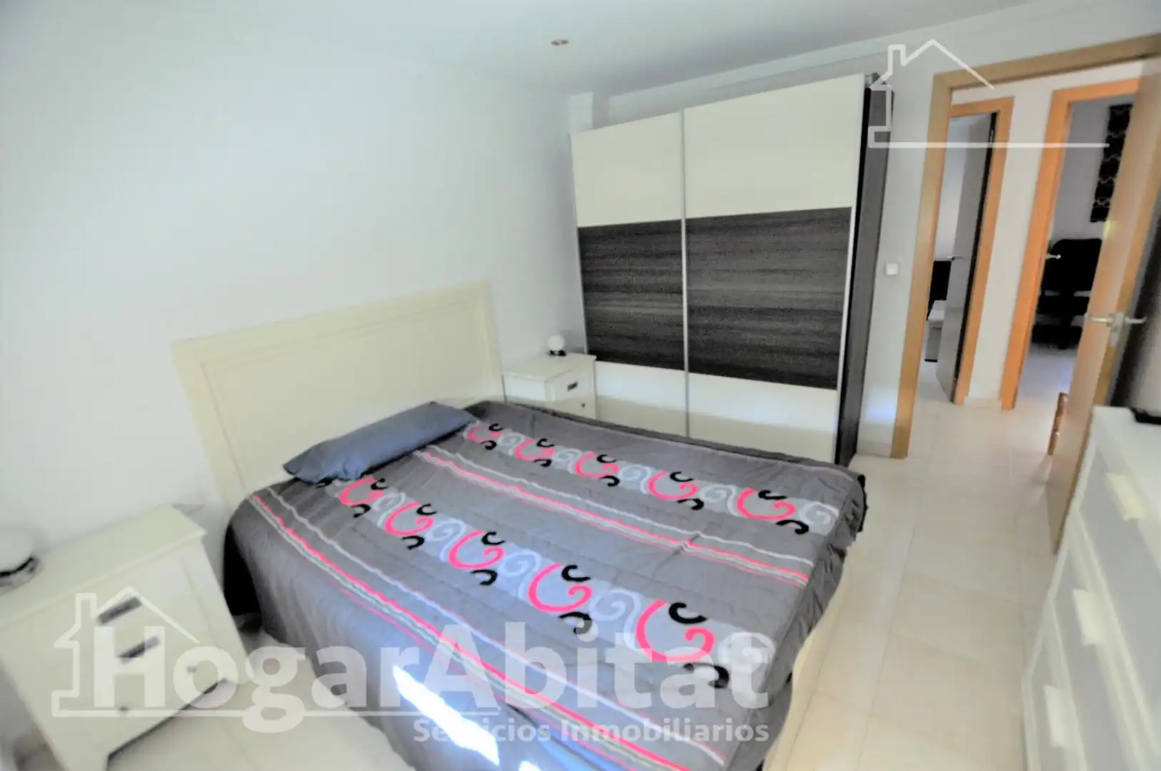 Habitación de Piso en venta en Valencia con Aire acondicionado, Calefacción y Amueblado