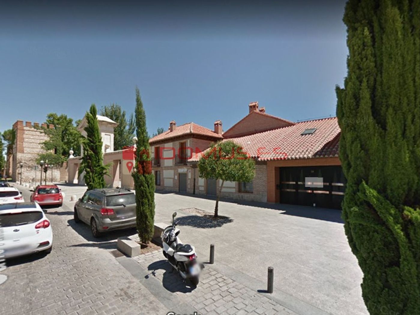 Exterior view of Attic for sale in Alcalá de Henares  with Heating