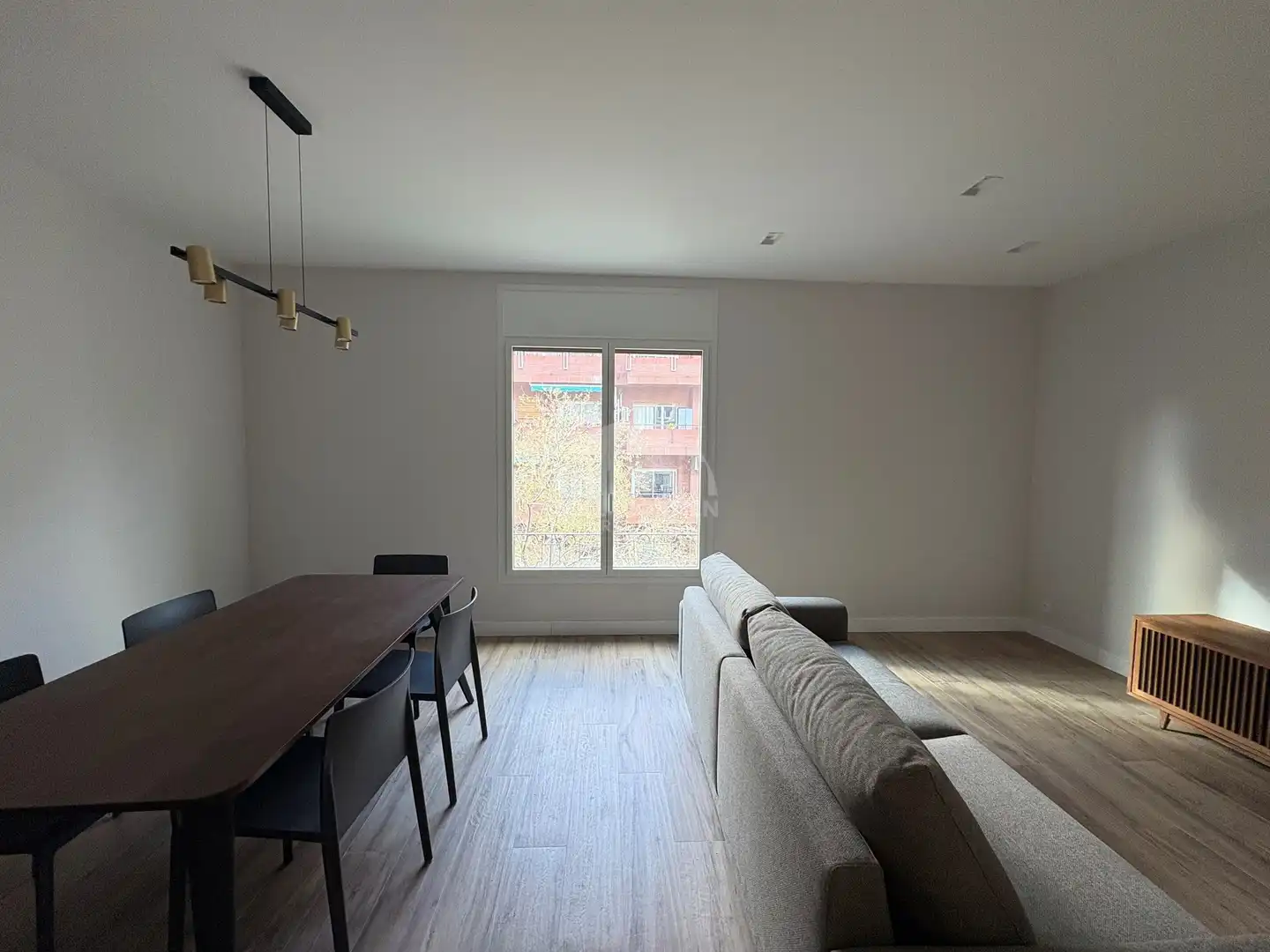 Wohnzimmer von Wohnung zum Verkauf in Barcelona mit Klimaanlage, Heizung und Möbliert
