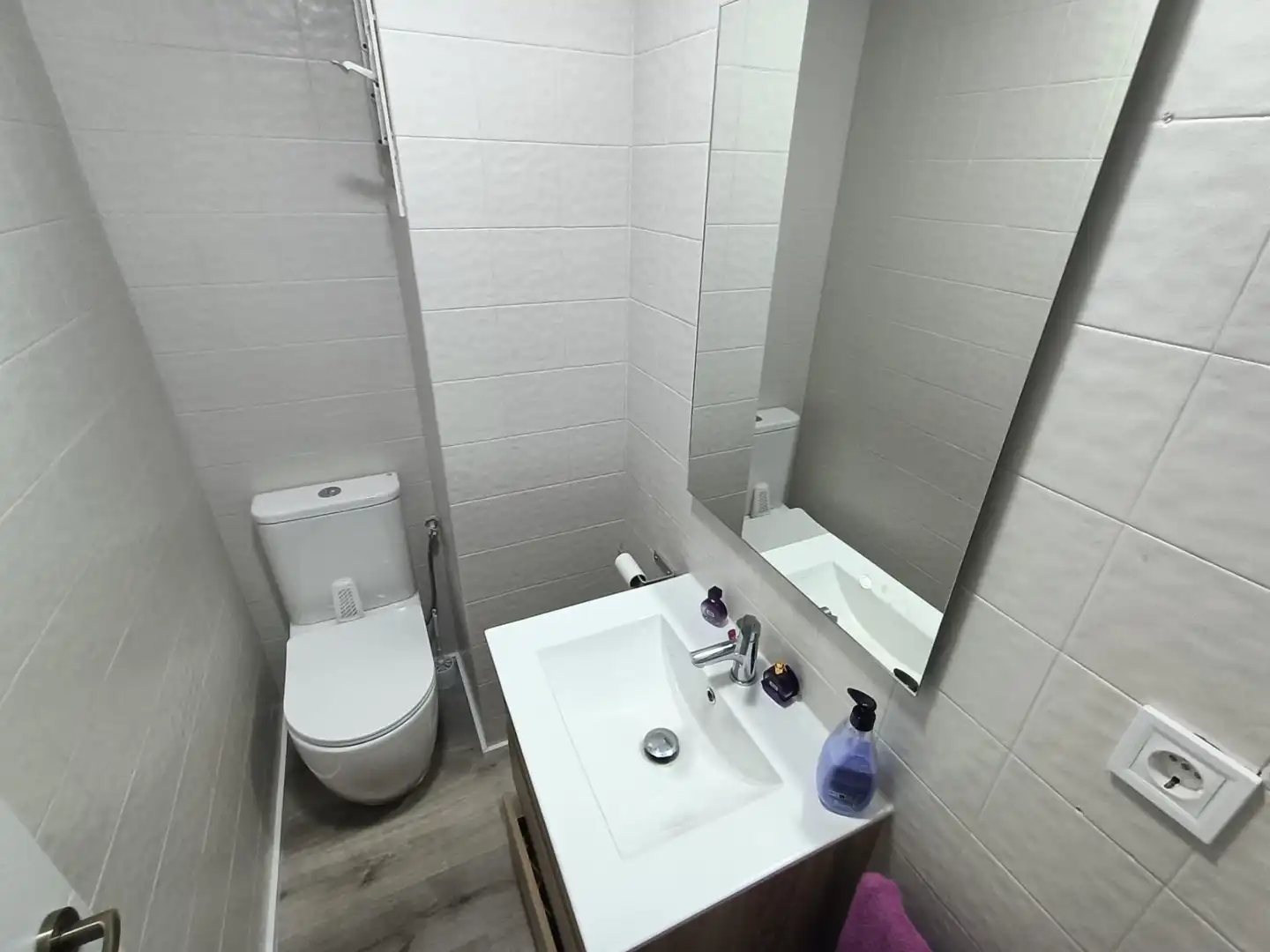 Baño de Piso en venta en Malgrat de Mar con Parquet, Terraza y Balcón