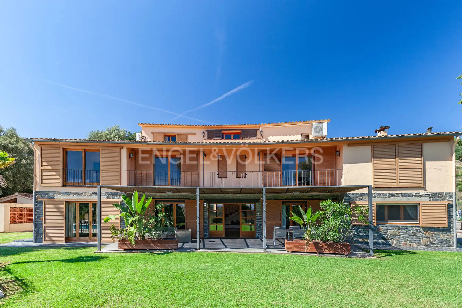 Detached house with pool for sale in Arenys de Munt, imagen 3