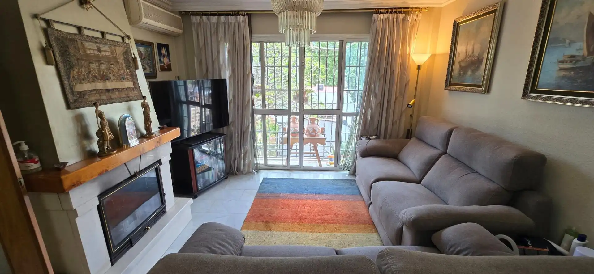 Living room of Detached homes for sale in Málaga  with Air Conditioner, Heating and Private garden