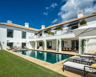 Garden of House or chalet for sale in Marbella  with Terrace and Swimming Pool