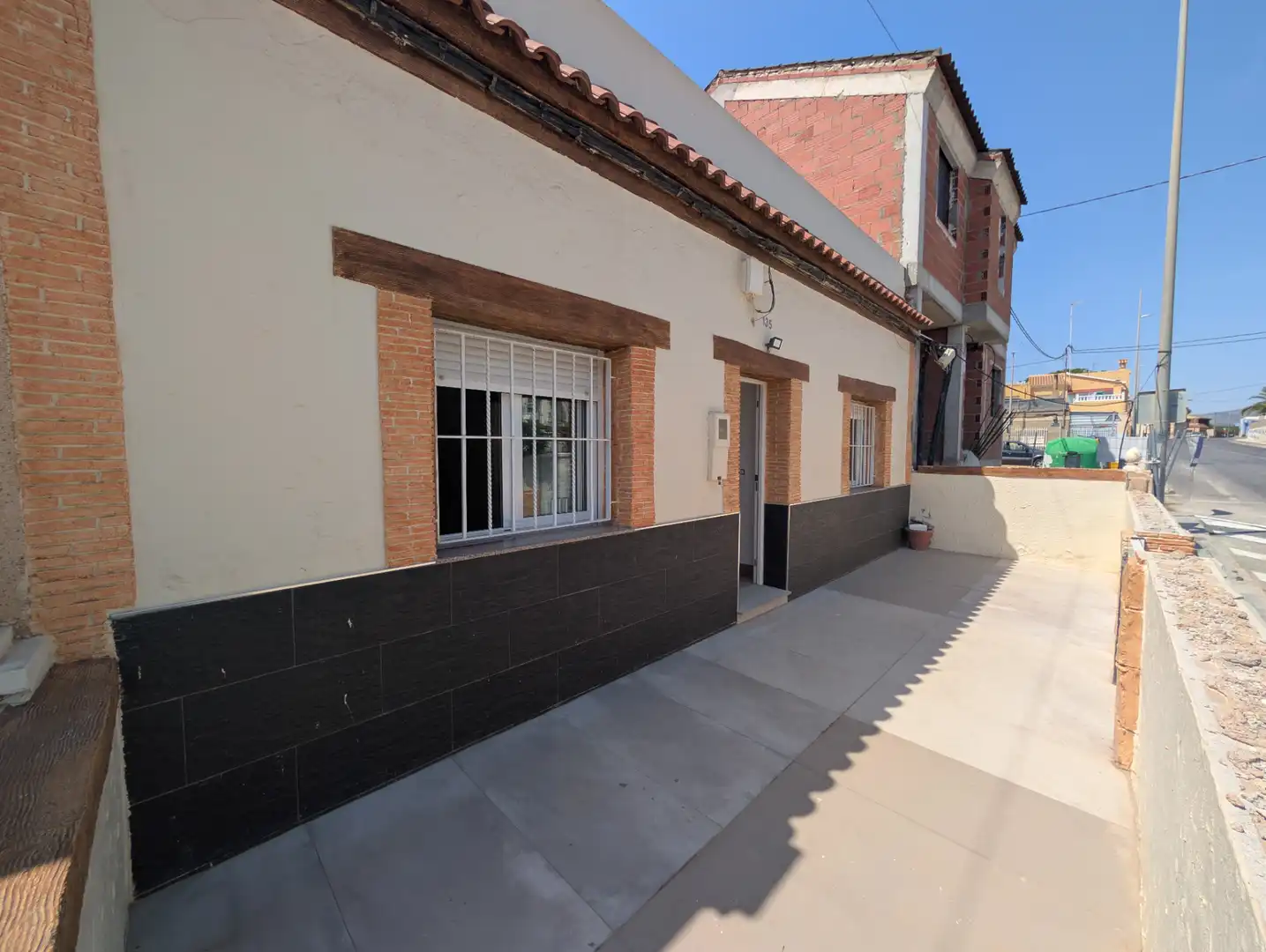 Vista exterior de Casa adosada en venta en Cartagena con Aire acondicionado, Jardín privado y Terraza