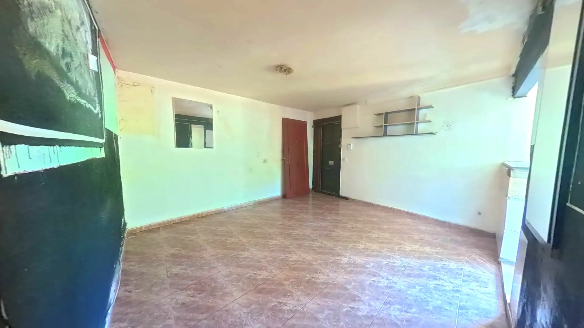 Piso en venta en Terrassa con Balcón