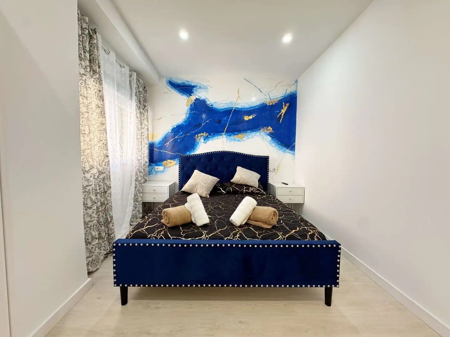 Habitación de Piso en venta en Alicante / Alacant con Aire acondicionado, Terraza y Trastero