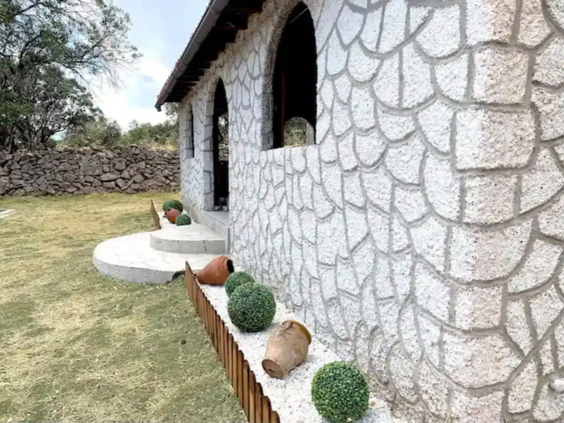 Vista exterior de Casa o chalet en venta en Lozoya con Jardín privado, Terraza y Piscina