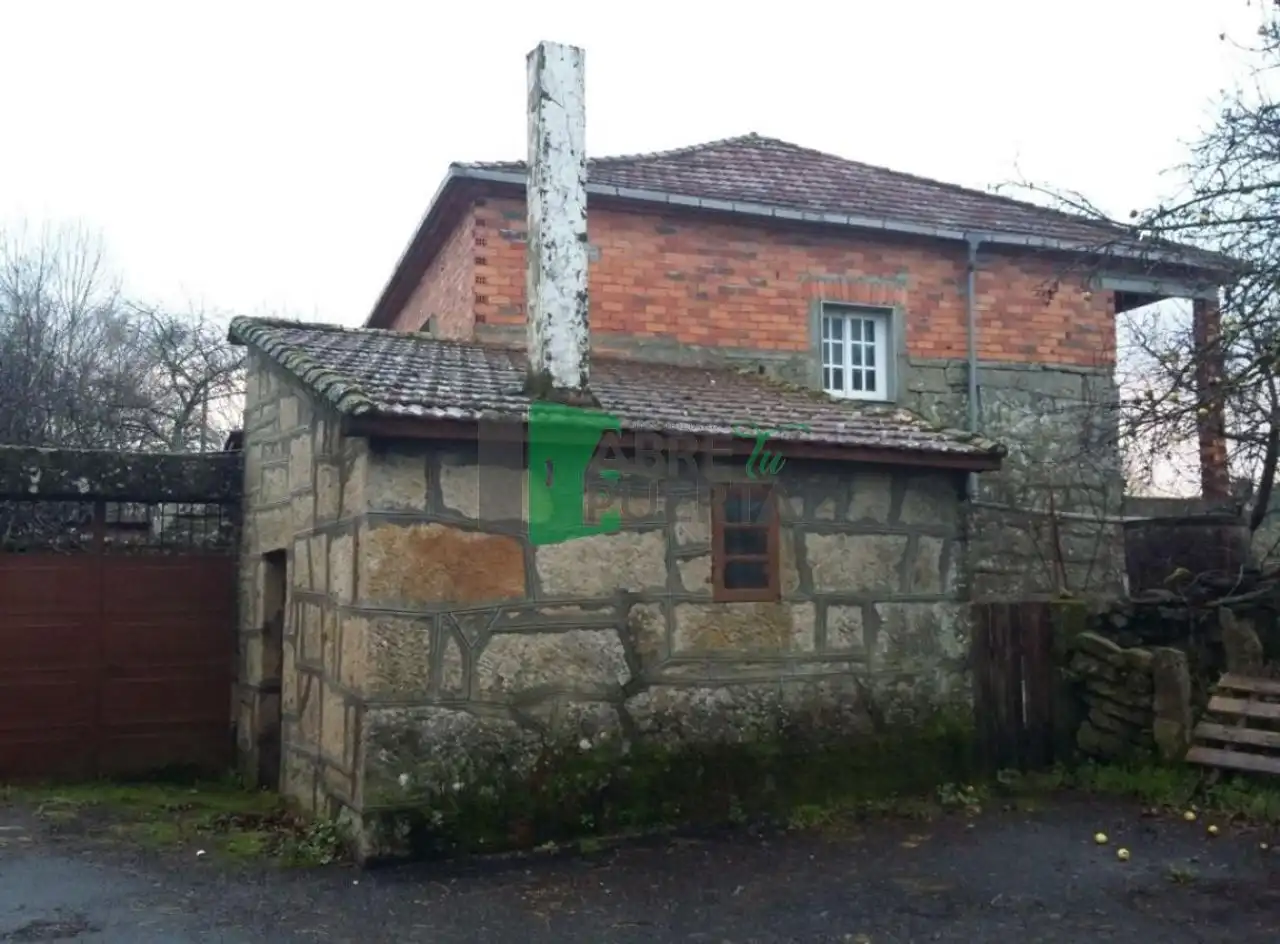 Casa rústica amb jardí en venda a Vilamarín, imagen 2